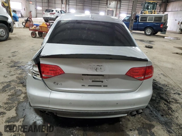 2011 Audi S4 Premium Plus z VIN WAUBGAFL4BA111964, wystawiony jako Copart lot #45723135 z przebiegiem 84 539 mil mil oraz Szkoda całkowita • Salvage title. Historia ofert i sprzedaży dostępna na DreamBid. Obrazek 6.
