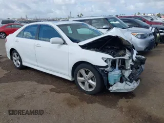 2011 Toyota Camry LE z VIN 4T1BF3EK9BU622302, wystawiony jako IAAI lot #41912867 z przebiegiem Nie podano mil oraz . Historia ofert i sprzedaży dostępna na DreamBid. Obrazek 1.