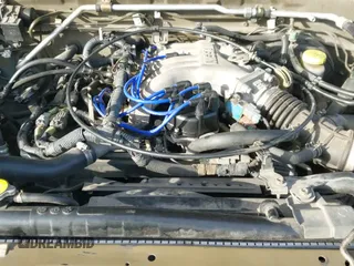 2001 Nissan Frontier SE Desert Runner with VIN 1N6ED26T21C344174, listed as a IAAI auction lot 43496361 with 260,015 mi miles and . Bid and sale history available at DreamBid. Image 12.