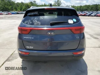 2017 Kia Sportage EX z VIN KNDPN3ACXH7269653, wystawiony jako Copart lot #61232405 z przebiegiem 162 869 mil mil oraz Szkoda całkowita • Salvage title. Historia ofert i sprzedaży dostępna na DreamBid. Obrazek 6.