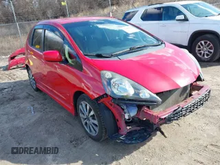 2013 Honda Fit Sport with VIN JHMGE8H57DC070211, listed as a IAAI auction lot 41866545 with 113,235 mi miles. Bid and sale history available at carsss.com. Image 1.