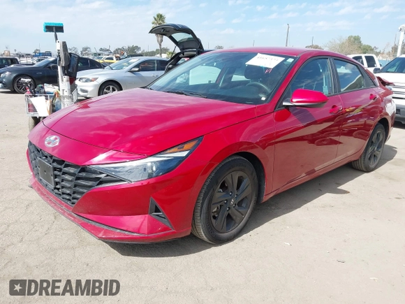 2022 Hyundai Elantra SEL z VIN KMHLM4AG5NU361174, wystawiony jako IAAI lot #41657373 z przebiegiem 34 213 mil mil oraz . Historia ofert i sprzedaży dostępna na DreamBid. Obrazek 2.