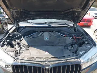 2018 BMW X6 xDrive50i with VIN 5UXKU6C58J0W39038, listed as a IAAI auction lot 40025654 with 106,080 mi miles. Bid and sale history available at carsss.com. Image 10.