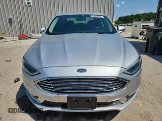 2017 Ford Fusion SE with VIN 3FA6P0HD3HR406255, listed as a Copart auction lot 63017785 with 94,992 mi miles and Clean title. Bid and sale history available at DreamBid. Image 5.