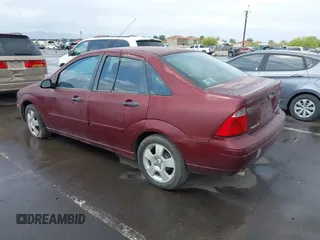 2006 Ford Focus S with VIN 1FAFP34N66W239691, listed as a IAAI auction lot 42188360 with 135,628 mi miles and . Bid and sale history available at carsss.com. Image 3.