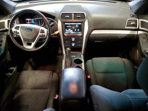 2014 Ford Explorer XLT with VIN 1FM5K8D83EGA29064, listed as a Copart auction lot 52140335 with 191,825 mi miles and Clean Title. Bid and sale history available at carsss.com. Image 8.