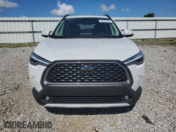 2023 Toyota Corolla Cross XLE with VIN 7MUDAAAG5PV068355, listed as a Copart auction lot 58121795 with 25,667 mi miles and Salvage title. Bid and sale history available at DreamBid. Image 5.