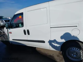 2022 Ram ProMaster City Wagon with VIN ZFBHRFAB6N6W48073, listed as a IAAI auction lot 41229711 with 18,448 mi miles. Bid and sale history available at carsss.com. Image 15.