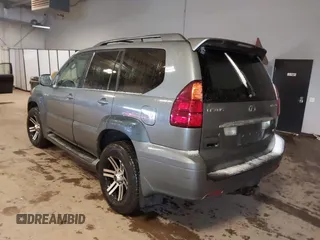 2004 Lexus GX 470 with VIN JTJBT20X540056639, listed as a IAAI auction lot 41744622 with 228,326 mi miles. Bid and sale history available at carsss.com. Image 3.