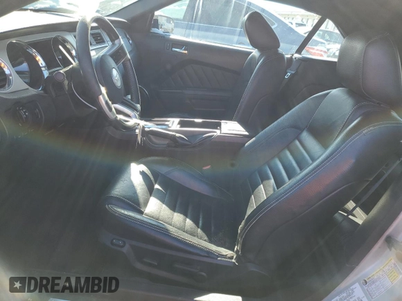2010 Ford Mustang V6 with VIN 1ZVBP8EN5A5180939, listed as a Copart auction lot 46020915 with 190,797 mi miles and Salvage Title. Bid and sale history available at carsss.com. Image 7.