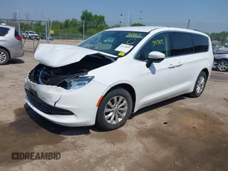 2017 Chrysler Pacifica Touring with VIN 2C4RC1DG4HR533711, listed as a IAAI auction lot 42434805 with 141,859 mi miles and . Bid and sale history available at DreamBid. Image 17.