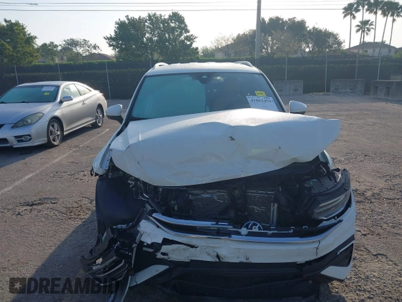 2024 Volkswagen Tiguan SE with VIN 3VV3B7AX3RM120298, listed as a IAAI auction lot 41862454 with Not provided miles and . Bid and sale history available at DreamBid. Image 12.