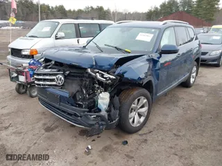 2018 Volkswagen Atlas 3.6L V6 SEL with VIN 1V2MR2CA2JC520870, listed as a IAAI auction lot 41362865 with 49,313 mi miles. Bid and sale history available at carsss.com. Image 2.