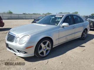 2009 Mercedes-Benz E Luxury 3.5L with VIN WDBUF87X19B402739, listed as a Copart auction lot 55672495 with 210,468 mi miles and Clean Title. Bid and sale history available at carsss.com. Image 1.