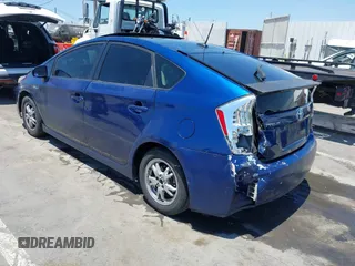 2010 Toyota Prius II z VIN JTDKN3DU1A0174573, wystawiony jako IAAI lot #42265742 z przebiegiem 211 573 mil mil oraz . Historia ofert i sprzedaży dostępna na DreamBid. Obrazek 3.