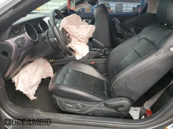 2017 Ford Mustang GT z VIN 1FA6P8CF8H5358570, wystawiony jako Copart lot #49535235 z przebiegiem 71 934 mil mil oraz Szkoda całkowita • Salvage title. Historia ofert i sprzedaży dostępna na DreamBid. Obrazek 7.