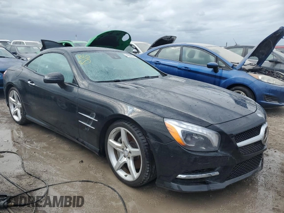 2013 Mercedes-Benz SL-Class SL 550 with VIN WDDJK7DA3DF002070, listed as a Copart auction lot 74920034 with 0 mi miles and Non Repairable. Bid and sale history available at carsss.com. Image 4.