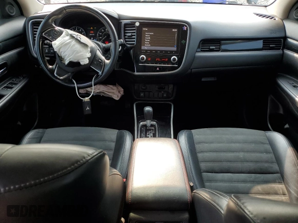 2020 Mitsubishi Outlander SE with VIN JA4AD3A33LZ043762, listed as a Copart auction lot 59156015 with 58,483 mi miles and Salvage title. Bid and sale history available at DreamBid. Image 8.