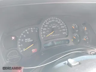 2006 Chevrolet Silverado 1500 LT1 with VIN 2GCEC19TX61110812, listed as a IAAI auction lot 41340839 with 175,547 mi miles. Bid and sale history available at carsss.com. Image 7.