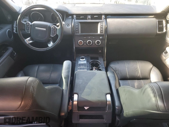 2017 Land Rover Discovery SE z VIN SALRGBBV1HA041811, wystawiony jako Copart lot #73870814 z przebiegiem Nie podano mil oraz Szkoda całkowita • Salvage title. Historia ofert i sprzedaży dostępna na DreamBid. Obrazek 8.