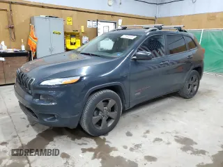 2016 Jeep Cherokee Latitude z VIN 1C4PJMCB9GW357748, wystawiony jako Copart lot #61690055 z przebiegiem 151 002 mil mil oraz Czysty tytuł • Clean title. Historia ofert i sprzedaży dostępna na DreamBid. Obrazek 1.