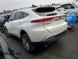 2021 Toyota Venza LE with VIN JTEAAAAH1MJ016800, listed as a Copart auction lot 73186602 with 31,731 mi miles. Bid and sale history available at carsss.com. Image 2.