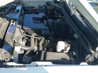 2017 Chevrolet Silverado 1500 LTZ z VIN 1GCVKSEJ7HZ330688, wystawiony jako IAAI lot #43230597 z przebiegiem 98 033 mil mil oraz . Historia ofert i sprzedaży dostępna na DreamBid. Obrazek 20.