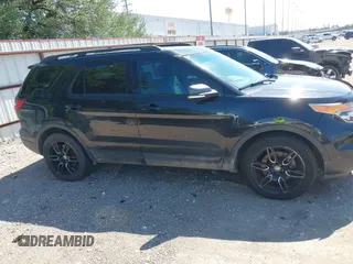 2015 Ford Explorer XLT with VIN 1FM5K7D80FGA26473, listed as a IAAI auction lot 42250581 with 152,535 mi miles and . Bid and sale history available at DreamBid. Image 13.