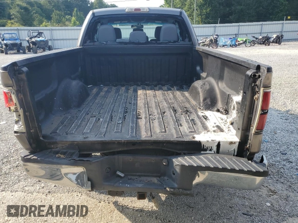 2011 Ford F-150 XL z VIN 1FTEX1CM3BFB94688, wystawiony jako Copart lot #61172765 z przebiegiem 197 227 mil mil oraz Szkoda całkowita • Salvage title. Historia ofert i sprzedaży dostępna na DreamBid. Obrazek 6.