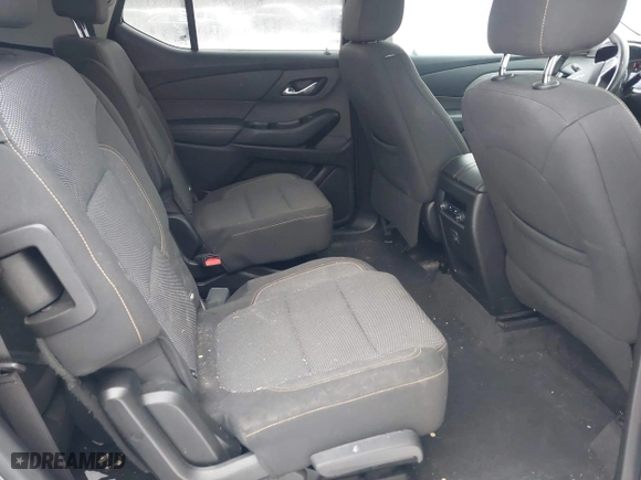 2020 Chevrolet Traverse LT Cloth with VIN 1GNEVGKW0LJ177896, listed as a IAAI auction lot 41530379 with 61,413 mi miles. Bid and sale history available at carsss.com. Image 8.