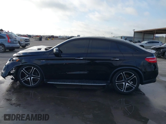 2019 Mercedes-Benz GLE 43 AMG with VIN 4JGED6EB7KA135699, listed as a IAAI auction lot 41771297 with 77,025 mi miles and . Bid and sale history available at DreamBid. Image 14.