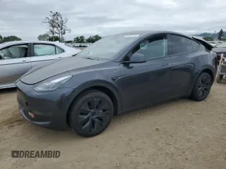 2024 Tesla Model Y с VIN 7SAYGDED1RF177417, выставлен на аукционе Copart как лот 54241755 с пробегом 7 716 миль миль и Списание • Salvage title. История ставок и продаж доступна на DreamBid. Изображение 1.