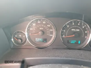 2006 Jeep Commander with VIN 1J8HH48KX6C203308, listed as a Copart auction lot 64456765 with 185,794 mi miles and Salvage title. Bid and sale history available at DreamBid. Image 9.