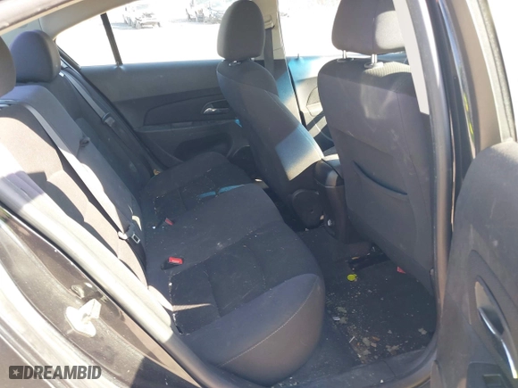 2015 Chevrolet Cruze LT with VIN 1G1PC5SB6F7172091, listed as a IAAI auction lot 41763186 with 118,518 mi miles. Bid and sale history available at carsss.com. Image 8.