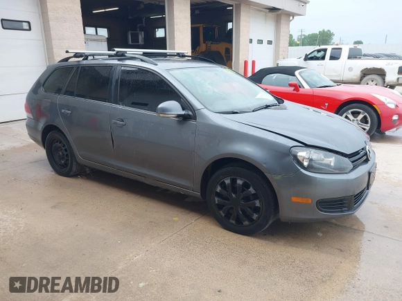 2013 Volkswagen Jetta SE with VIN 3VWPP7AJ5DM635466, listed as a IAAI auction lot 42501242 with 198,252 mi miles and . Bid and sale history available at DreamBid. Image 1.
