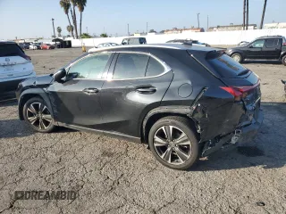 2020 Lexus UX 200 z VIN JTHX3JBH3L2030146, wystawiony jako Copart lot #88565165 z przebiegiem 88 286 mil mil oraz Czysty tytuł • Clean title. Historia ofert i sprzedaży dostępna na DreamBid. Obrazek 2.