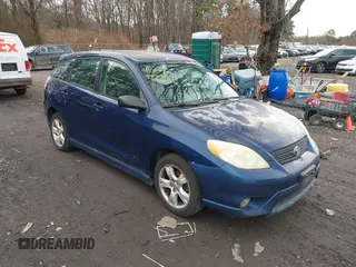 2006 Toyota Matrix STD with VIN 2T1KR32E26C596932, listed as a IAAI auction lot 41706466 with 241,246 mi miles. Bid and sale history available at carsss.com. Image 1.