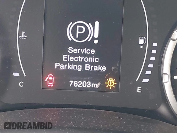 2018 Jeep Renegade Sport z VIN ZACCJBABXJPH38065, wystawiony jako IAAI lot #42092988 z przebiegiem 76 203 mil mil oraz . Historia ofert i sprzedaży dostępna na DreamBid. Obrazek 15.