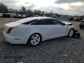 2013 Jaguar XJ with VIN SAJWA2GB3DLV52351, listed as a Copart auction lot 73343244 with 78,522 mi miles and Salvage Title. Bid and sale history available at carsss.com. Image 3.