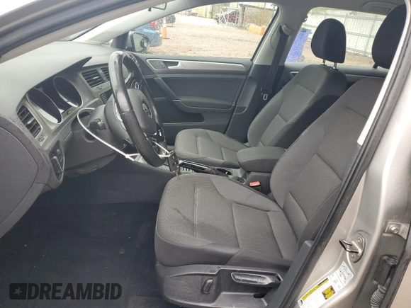 2017 Volkswagen Golf S z VIN 3VWC17AU6HM501906, wystawiony jako Copart lot #56769905 z przebiegiem 162 707 mil mil oraz Szkoda całkowita • Salvage title. Historia ofert i sprzedaży dostępna na DreamBid. Obrazek 7.