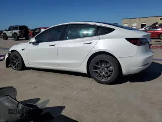 2023 Tesla Model 3 z VIN 5YJ3E1EA8PF418579, wystawiony jako Copart lot #54108945 z przebiegiem 68 444 mil mil oraz Szkoda całkowita • Salvage title. Historia ofert i sprzedaży dostępna na DreamBid. Obrazek 2.