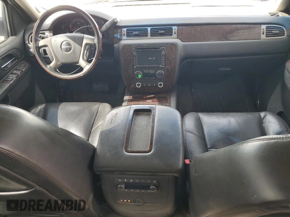 2011 GMC Yukon Denali with VIN 1GKS2EEF9BR257982, listed as a Copart auction lot 49911625 with 200,446 mi miles and Salvage Title. Bid and sale history available at carsss.com. Image 8.
