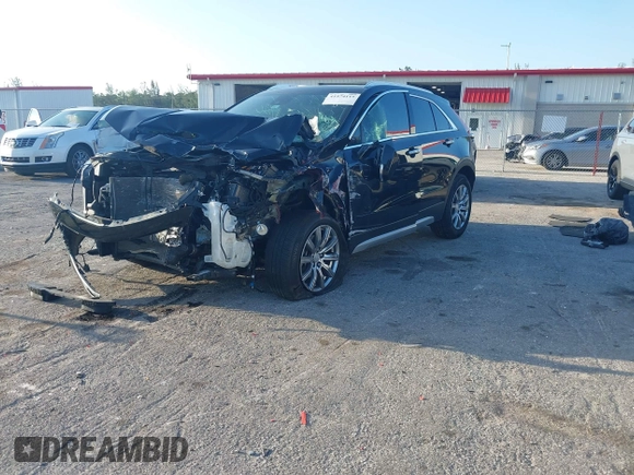 2021 Cadillac XT4 FWD Premium Luxury with VIN 1GYFZCR47MF000064, listed as a IAAI auction lot 41974115 with 1 mi miles. Bid and sale history available at carsss.com. Image 2.