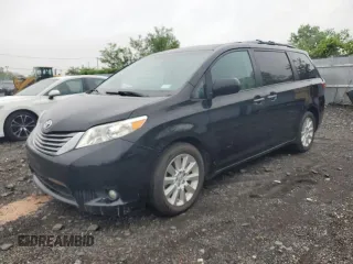 2015 Toyota Sienna Limited z VIN 5TDDK3DC2FS126562, wystawiony jako Copart lot #55943875 z przebiegiem 77 688 mil mil oraz Czysty tytuł • Clean title. Historia ofert i sprzedaży dostępna na DreamBid. Obrazek 1.