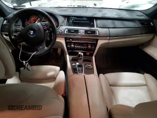 2013 BMW 7 Series 740i with VIN WBAYA6C5XDC995236, listed as a Copart auction lot 41581205 with 121,388 mi miles and Salvage Title. Bid and sale history available at carsss.com. Image 8.
