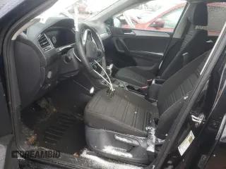 2023 Volkswagen Tiguan S with VIN 3VVFB7AX3PM102667, listed as a Copart auction lot 85290424 with 15,436 mi miles and Salvage title. Bid and sale history available at DreamBid. Image 7.