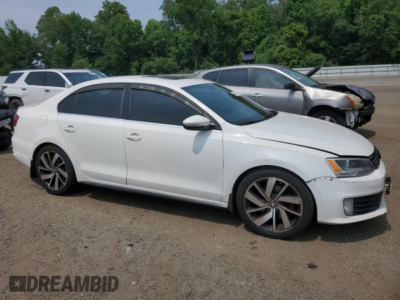 2013 Volkswagen Jetta GLI Autobahn с VIN 3VW4A7AJ2DM395295, выставлен на аукционе Copart как лот 60647345 с пробегом 198 802 миль миль и Списание • Salvage title. История ставок и продаж доступна на DreamBid. Изображение 4.
