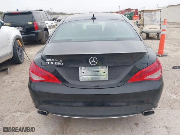 2014 Mercedes-Benz CLA-Class CLA 250 with VIN WDDSJ4EB3EN040001, listed as a IAAI auction lot 41631453 with 70,009 mi miles. Bid and sale history available at carsss.com. Image 17.