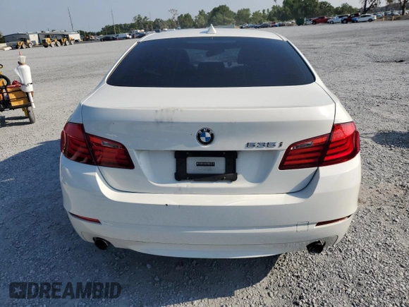 2011 BMW 5 Series 535i z VIN WBAFR7C55BC603380, wystawiony jako Copart lot #55961545 z przebiegiem Nie podano mil oraz Nie do naprawy • Non repairable. Historia ofert i sprzedaży dostępna na DreamBid. Obrazek 6.