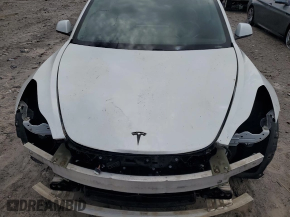 2018 Tesla Model 3 Long Range Battery z VIN 5YJ3E1EB7JF106429, wystawiony jako Copart lot #56319995 z przebiegiem 145 648 mil mil oraz Tytuł czysty. Historia ofert i sprzedaży dostępna na DreamBid. Obrazek 11.